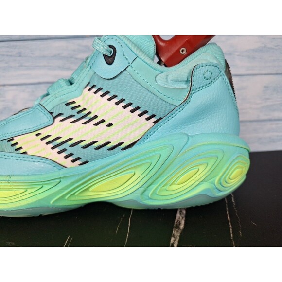 New Balance Fresh Foam BB v2 Cyber Jade Basketball Shoes Size 8.5 main image 11